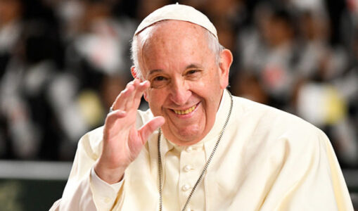 «Бог не отвергает геев»: Папа римский ответил на 3 вопроса ЛГБТ-христиан